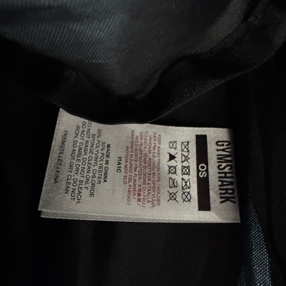 Gymshark LC Bag - Picture 6 of 6